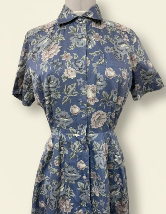 Vintage Blue Grey  Malmesbury Hill Floral Button-Down Dress with pockets  Size M